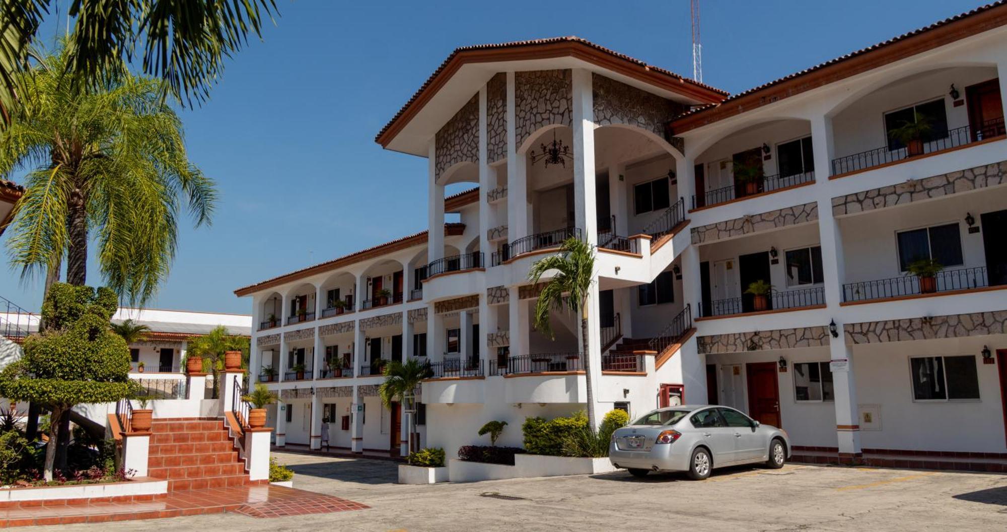 Maria Isabel Colima Hotel Exterior photo