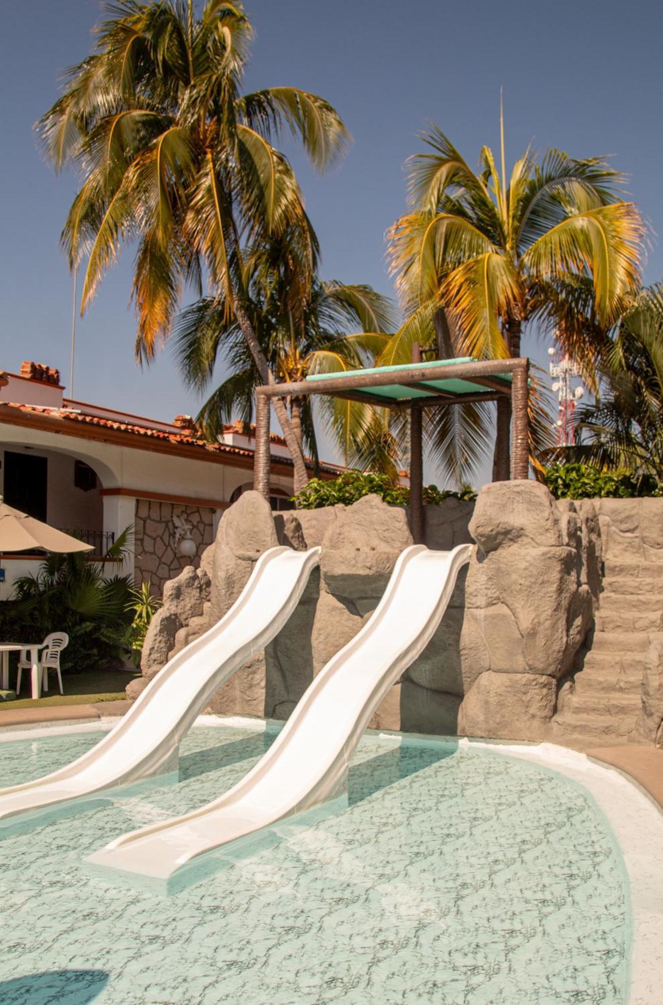 Maria Isabel Colima Hotel Exterior photo