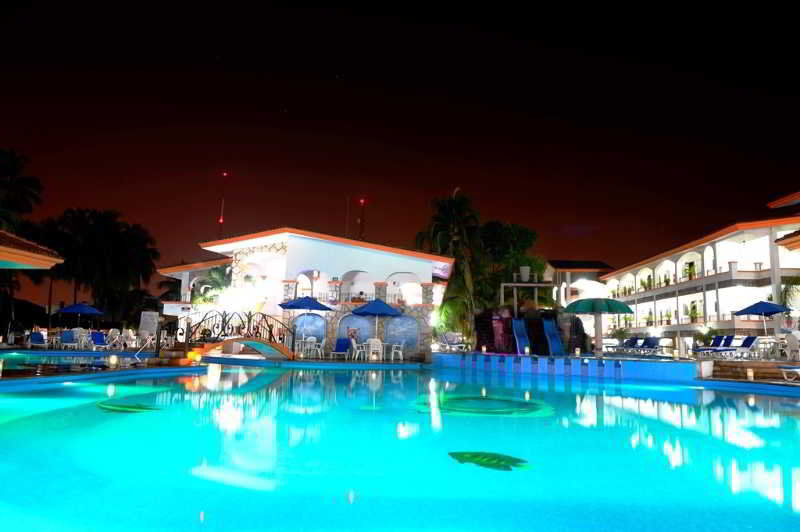 Maria Isabel Colima Hotel Exterior photo